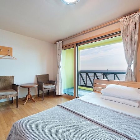 Leselect Pension Gangneung Esterno foto