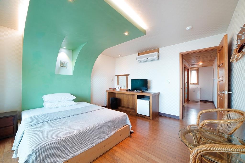 Leselect Pension Gangneung Esterno foto