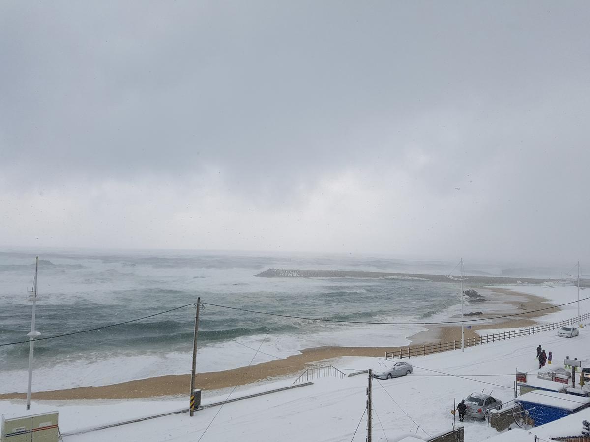 Leselect Pension Gangneung Esterno foto